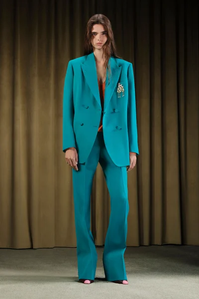 Look 21